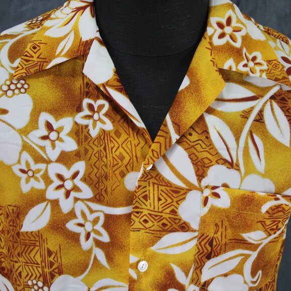 Vintage Hawaiian Shirt - Tan, Yellow and White Floral Pattern Pomare - Men's MED - Picture 2 of 10